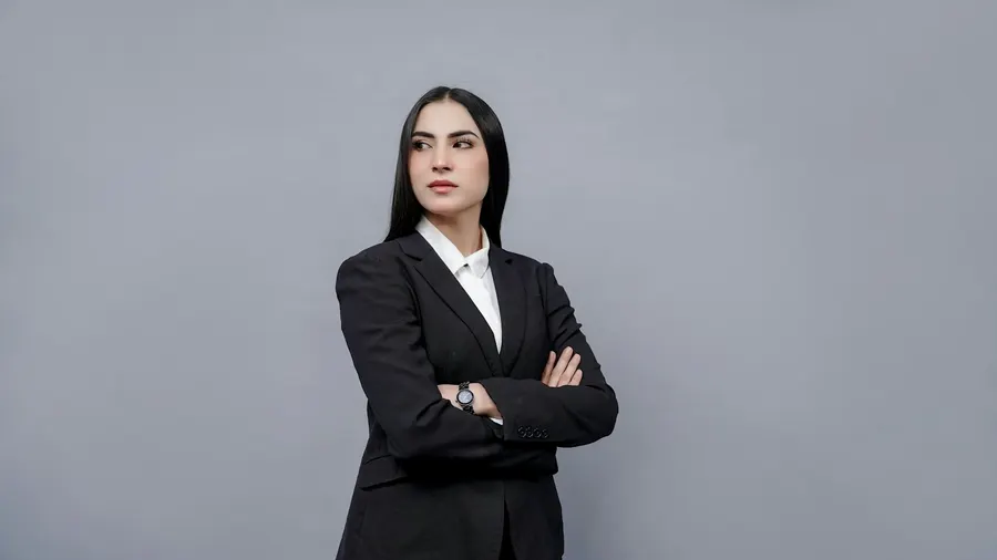 Rechtsanwältin Julia Ahrens, Kanzlei Vahle
